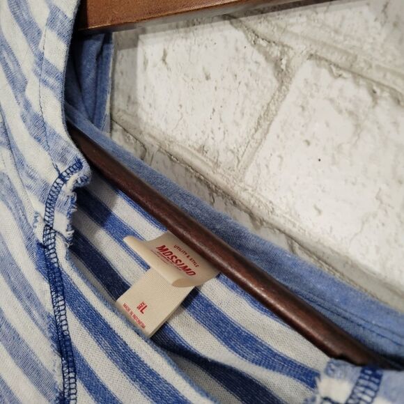 Mossimo Supply Co stripe hooded top - Picture 6 of 12